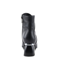 AZURA MAGNETIC BOOTS
