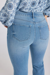 Marilyn Straight Jeans In Petite - Vista Lakes