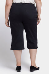 Wide Leg Pedal Pusher Jeans In Plus Size - Black