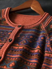 Women's Fashionable Daily Look Crew Neck Buttons Sweater