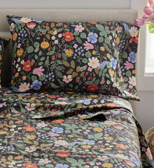 Percale Fitted Sheet - Strawberry Fields Black