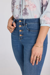Marilyn Straight Jeans In Petite - Wild River
