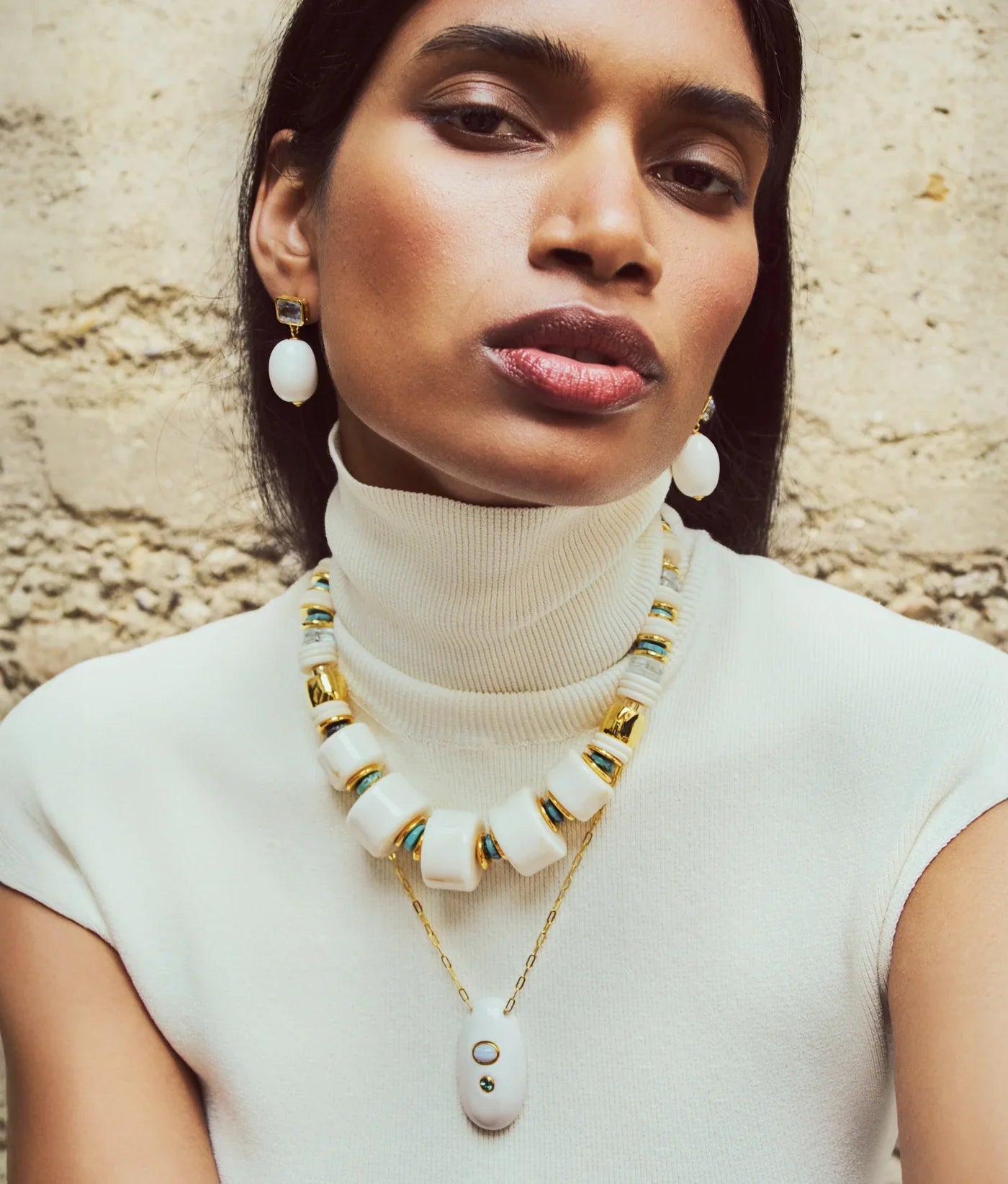 La Paz Pendant Necklace
