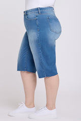 Kristie '80s Bermuda Denim Shorts In Plus Size - Pacifica