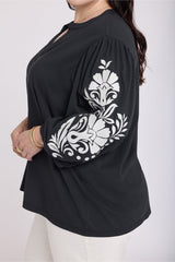 Embroidered Knit Blouse In Plus Size - Black Ivory